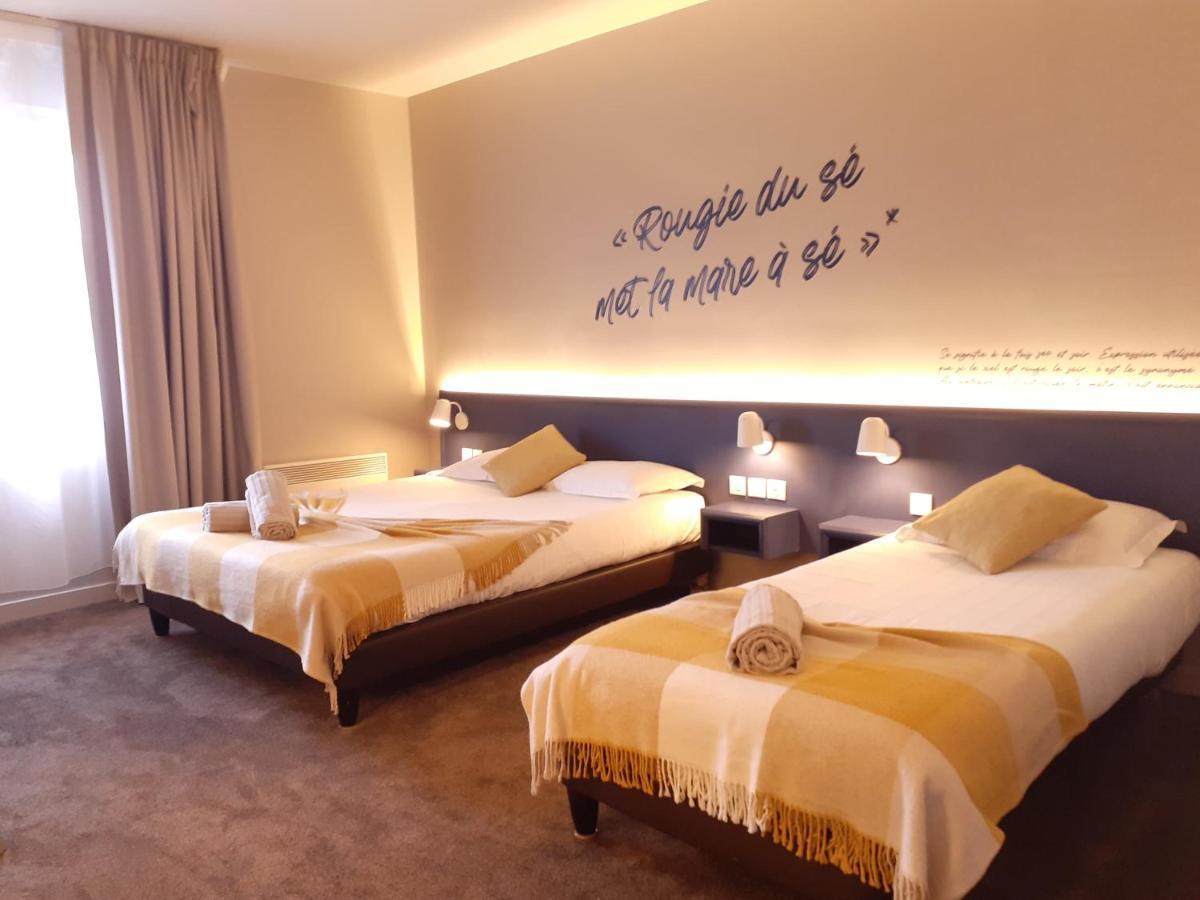 Antares & Hotel La Riviere-Saint-Sauveur
